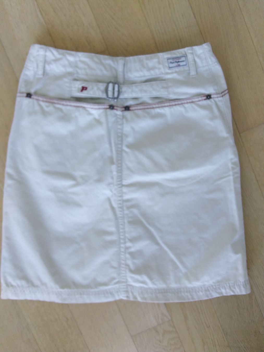 Peak Performance Gonne: Peak Performance Jupe Ecru Size XXS – Usato da Buchrain venduto da QueenyHE51 3