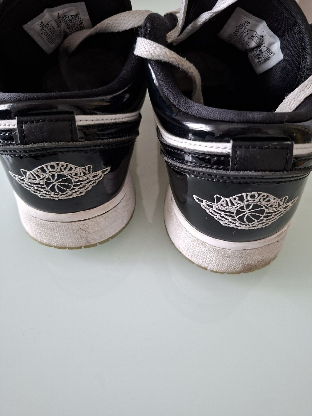 Jordan Damenschuhe: Jordan 1 Low, Noir et Blanc, Taille 37.5 – Gebraucht aus Renens VD von ser_j2fn 6