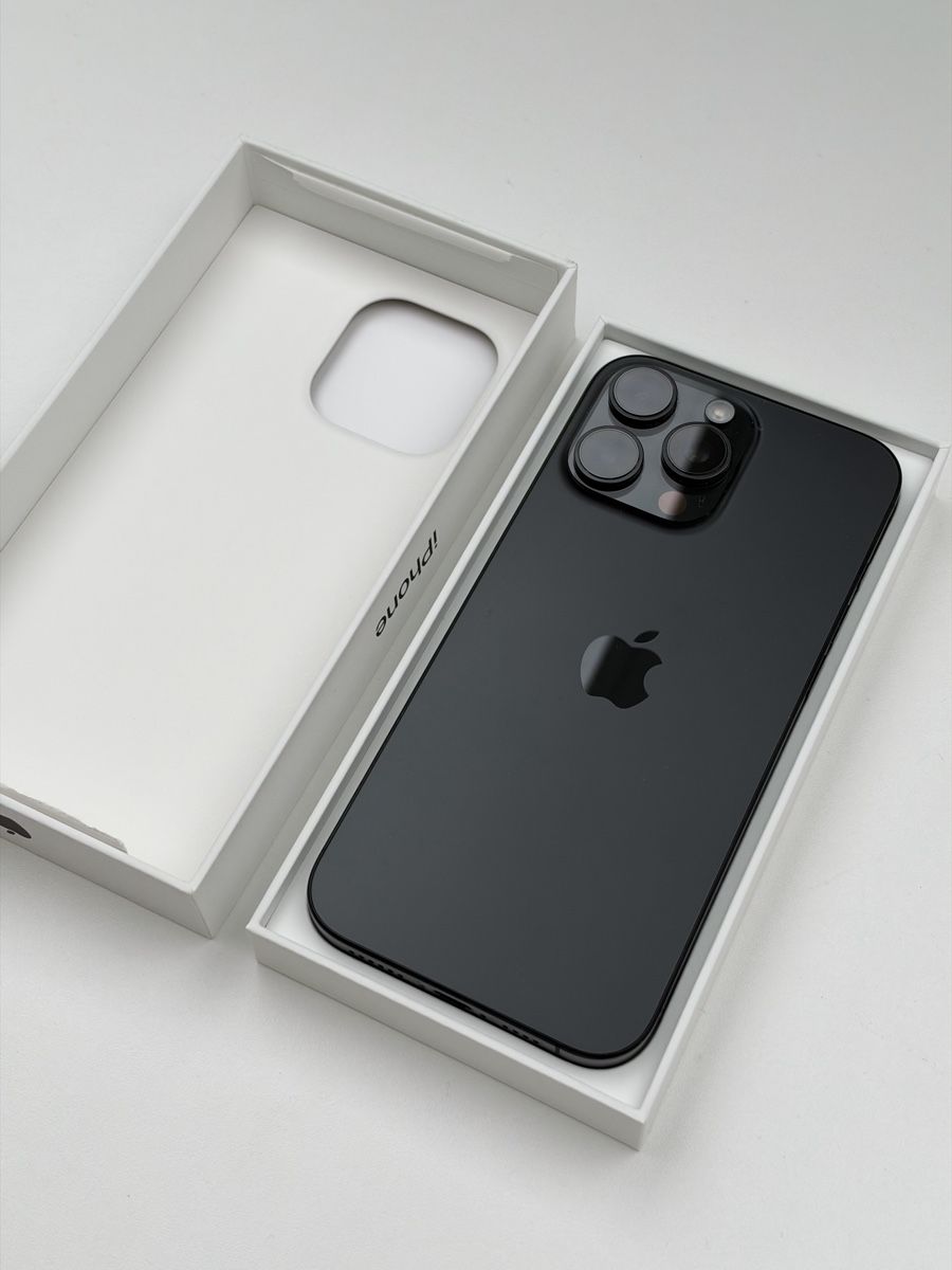 Apple Telefoni cellulari / Smartphones: iPhone 16 Pro Max – Usato da Emmenbrücke venduto da Herki2 7
