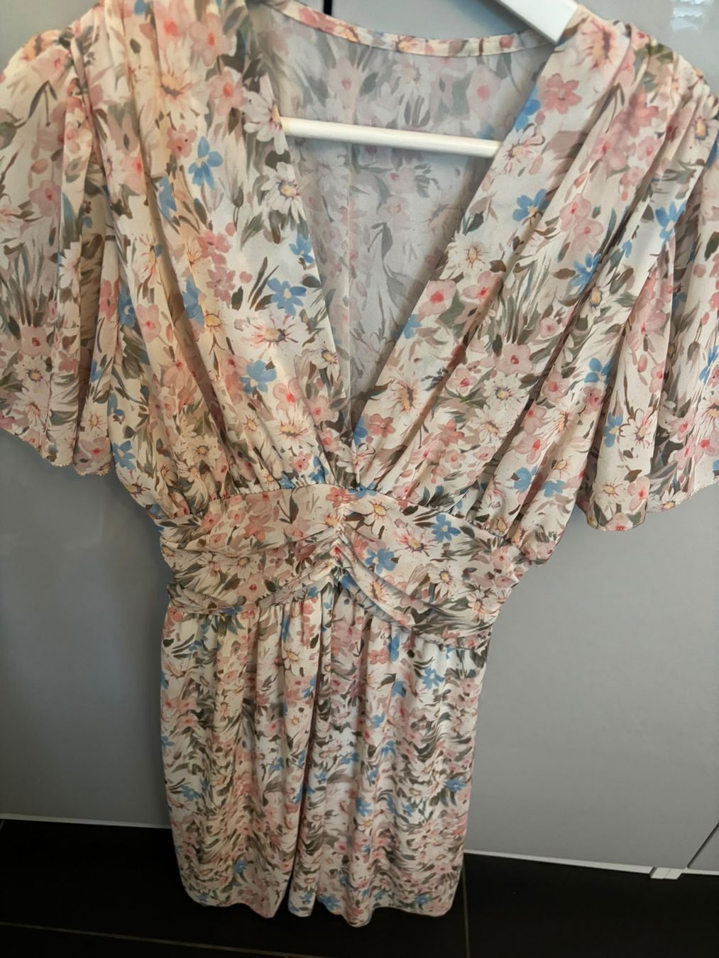 Robes: Buntes Sommerkleid – D'occasion à Eglisau par Marc_J. 2