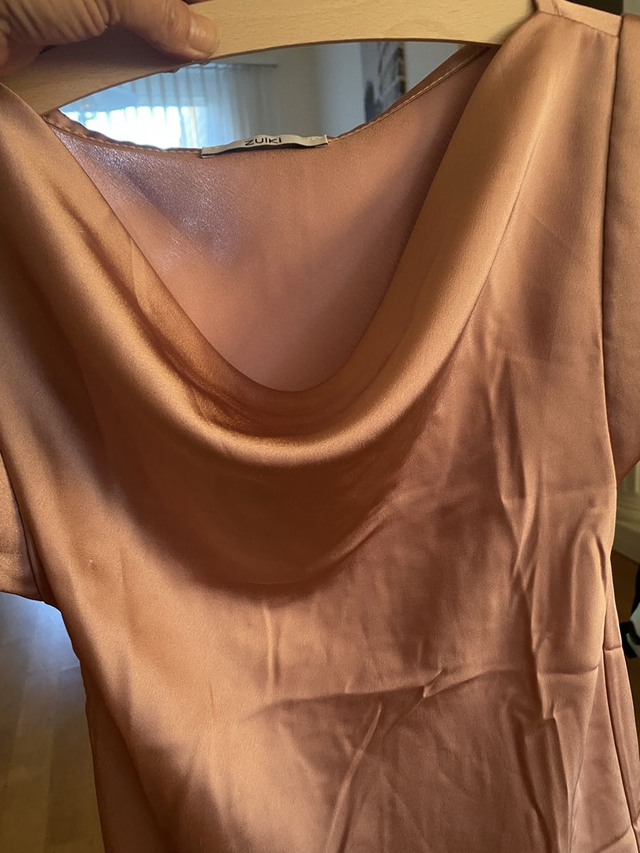 Blusen: Zuiki Bluse mit drapiertem Kragen Grösse S – Neu (gemäss Beschreibung) aus Uetikon am See von lexus2008 2