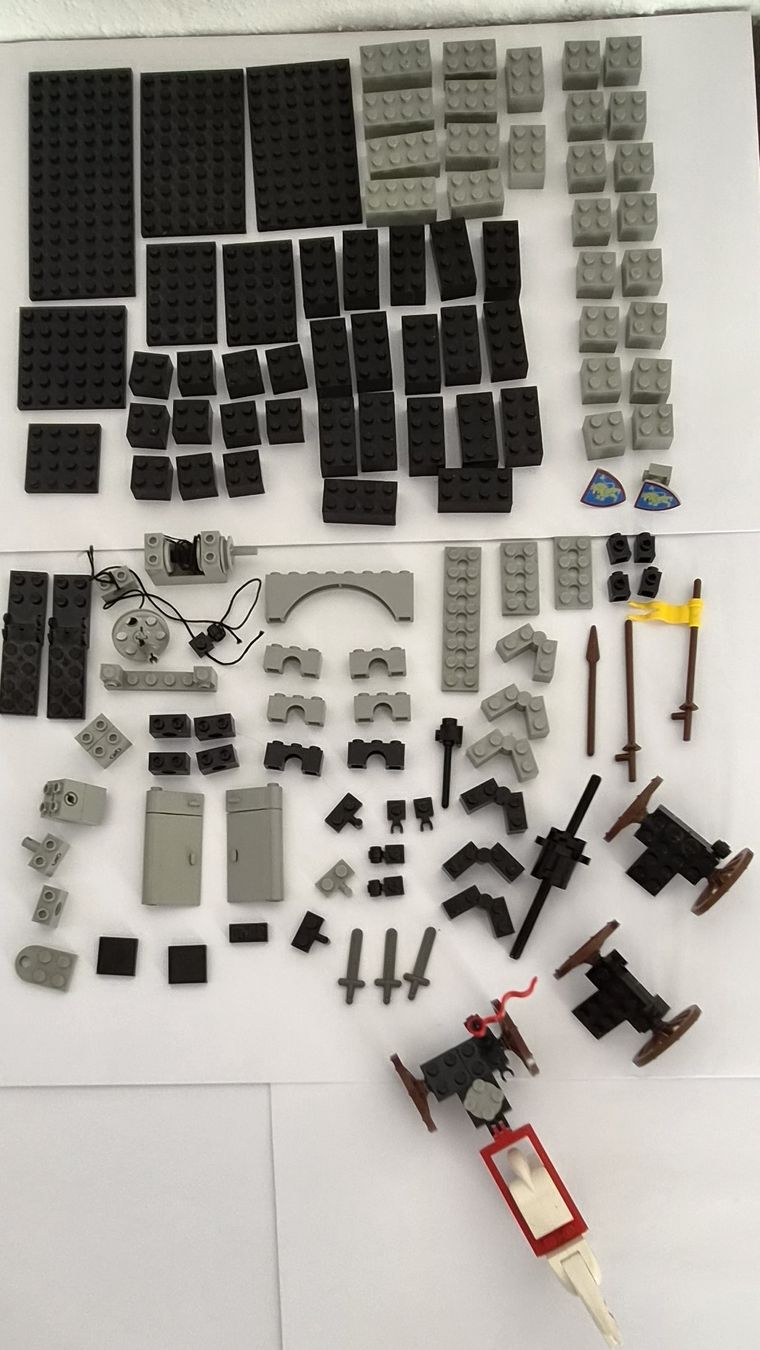 Lego Giocattoli: Lego Kings Castle Konvolut – Usato da Affoltern am Albis venduto da thingsANDthings