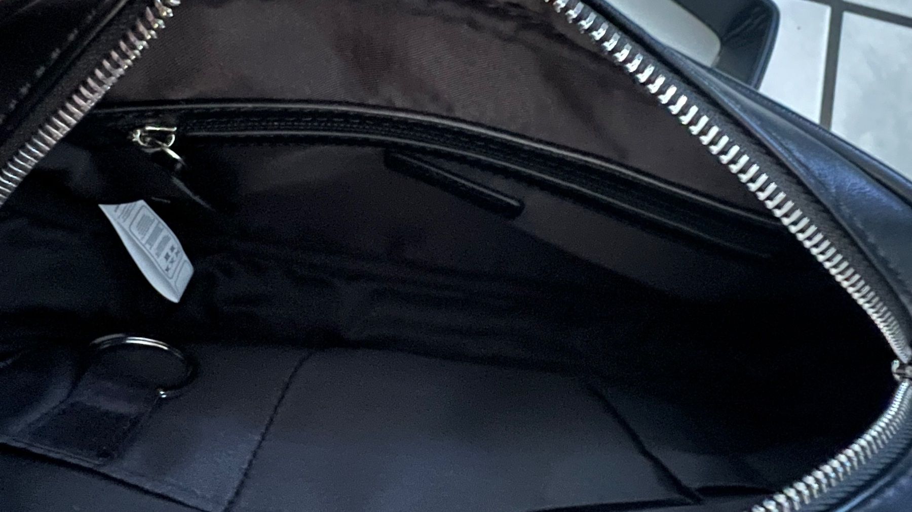 Valentino Taschen: Valentino Unhängetasche – Gebraucht aus Hittnau von Strupi 3