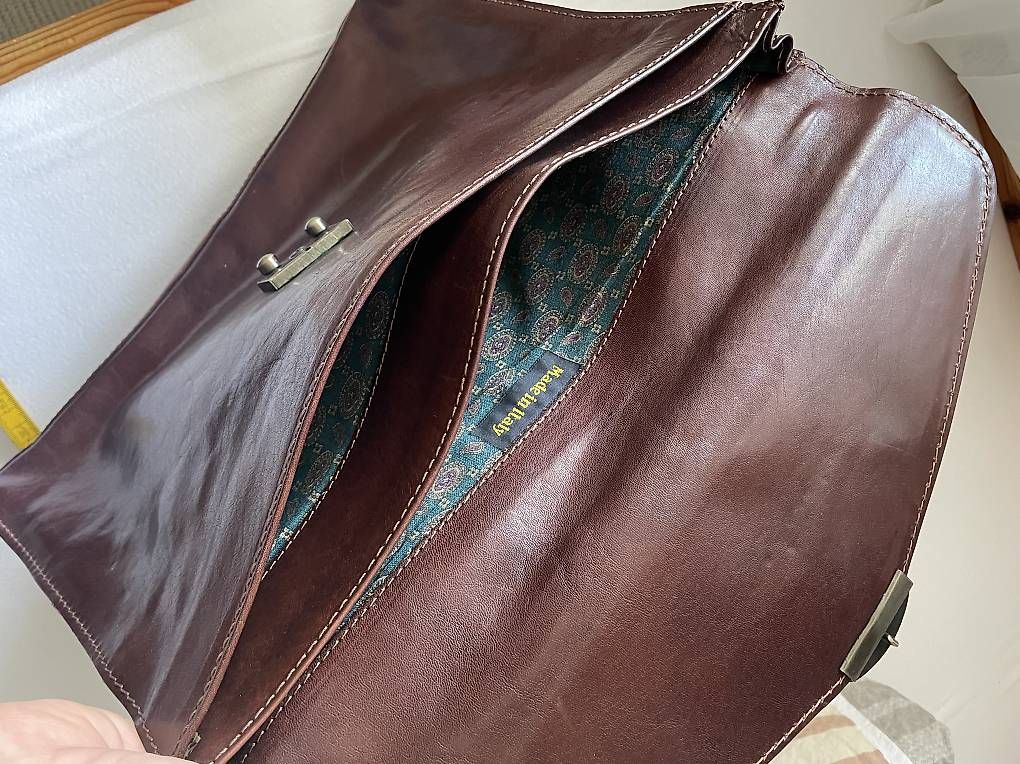 Valises & Sacs: Akten- /Laptoptasche A4 – D'occasion à Güttingen par ChCoridass 2