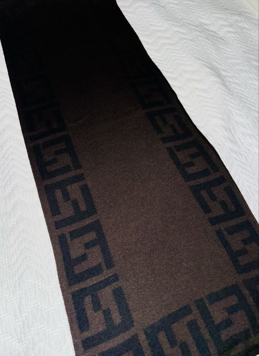 Fendi Foulards, Tücher & Schals: Fendi Scarf - Monogram – Neu (gemäss Beschreibung) aus Collonge-Bellerive von alejan_0984 1