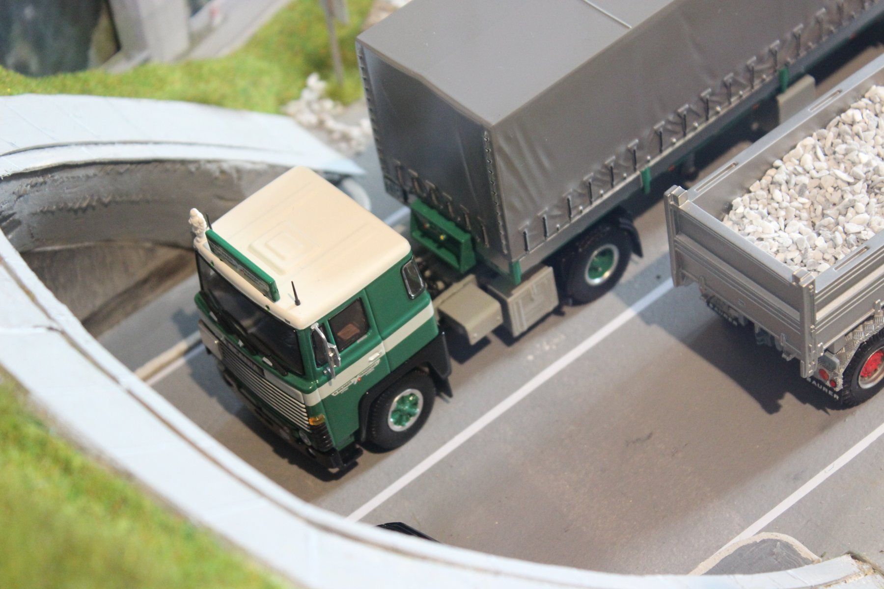 Tekno Modellini d'auto: Scania M.Brunner Transporte 1/50 – Usato da Safenwil venduto da efclassics 3