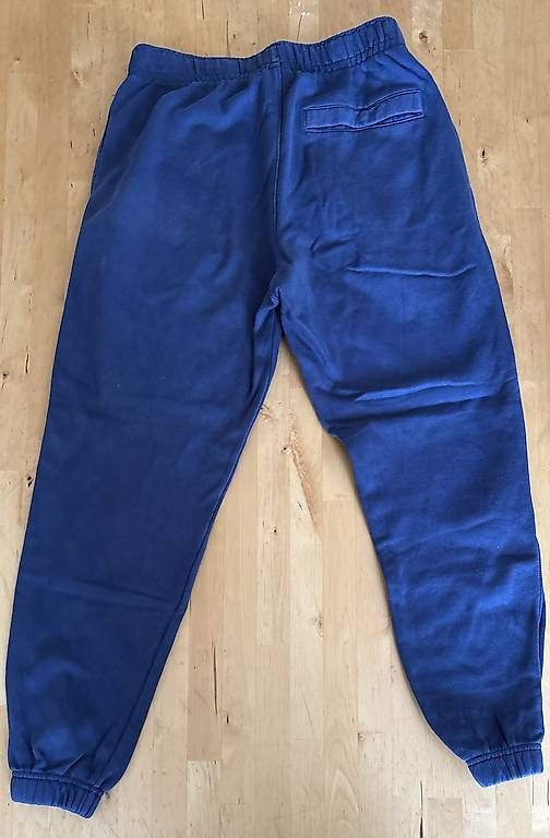 Nike Pantalons: Nike Trainerhose – D'occasion à Wilen b. Wil par liv_8 1