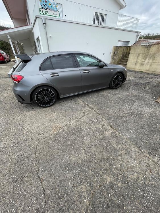 Mercedes Benz A35 AMG