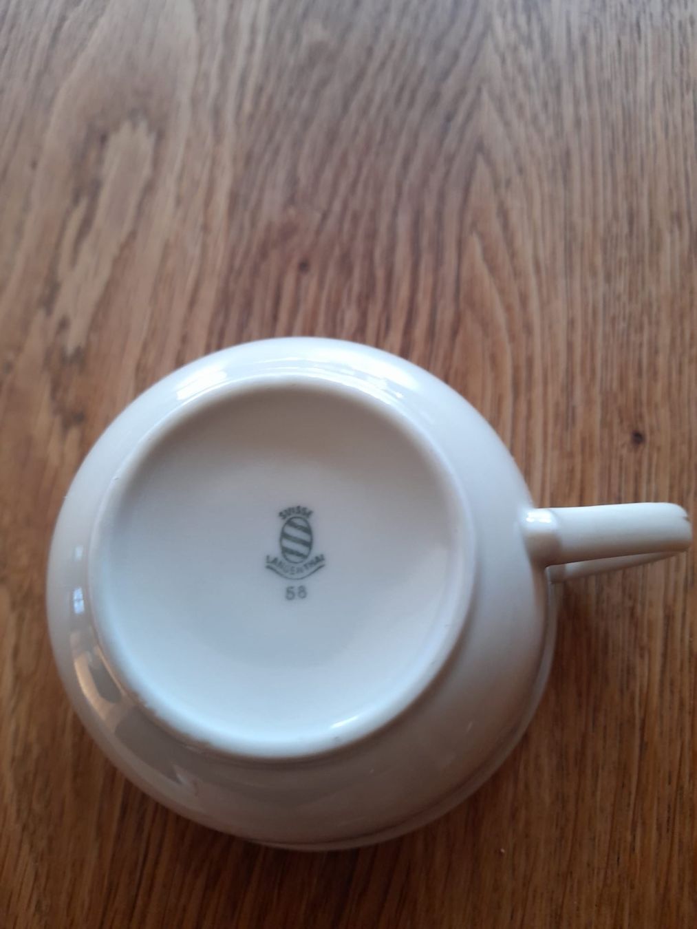 Set di piatti: Geschirr-Set, Vintage mit Blumemuster – Usato da Herzogenbuchsee venduto da Meeret 3