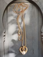 Vintage Halskette  Mattgold – Kinetischer Anhänger mit Perle
