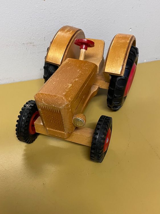 Ulysse Holz-Traktor – Grün, Mit Kunststoff-Rädern, Robustes Kinderspielzeug