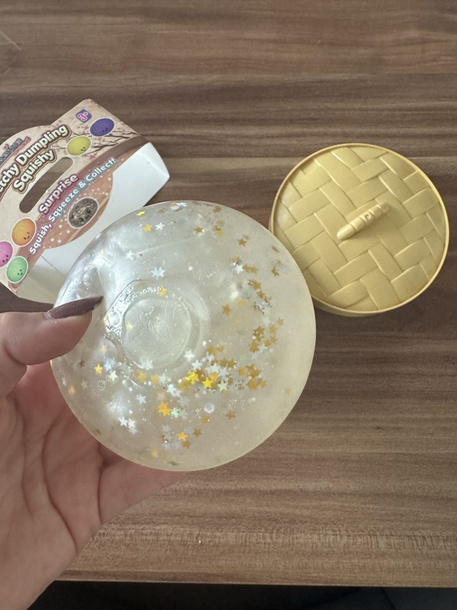 Spielzeuge: Viraler Glitzer Squishy Dumpling – Neu (gemäss Beschreibung) aus Sursee von giu_205 1