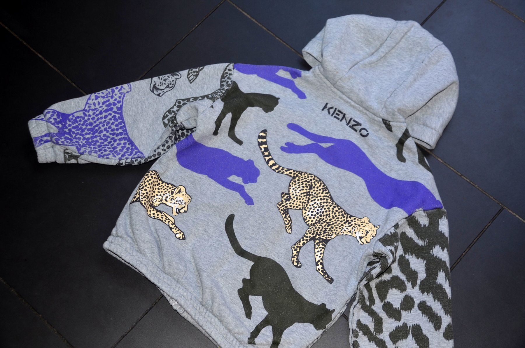 Kenzo Maglioni & Felpe: Kenzo Hoodie Sweat à capuche 8A / 128 – Usato da Collonges venduto da arashee 4