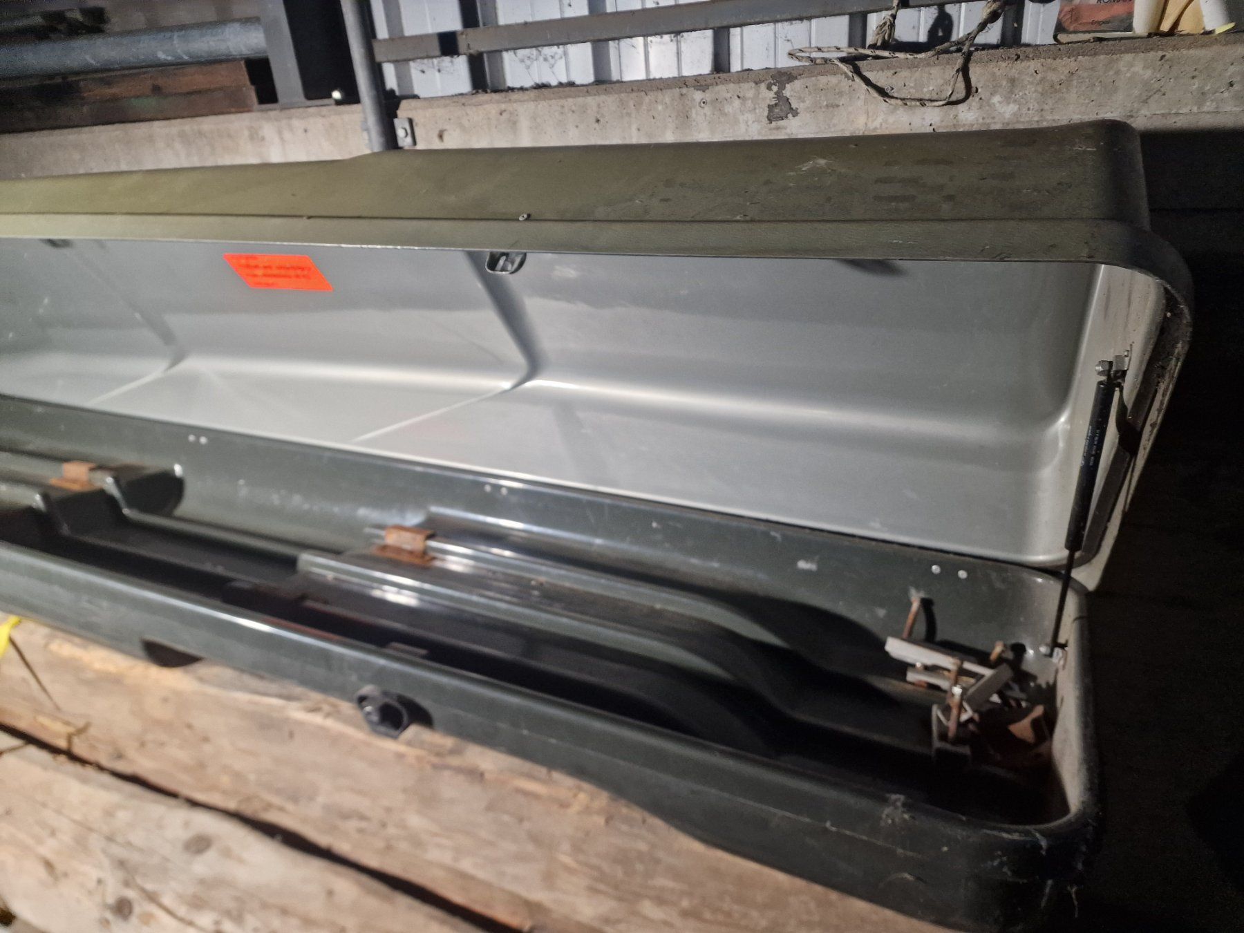 Box da tetto: Dachkoffer / Schibox Occasion – Usato da Zürich venduto da MAO68