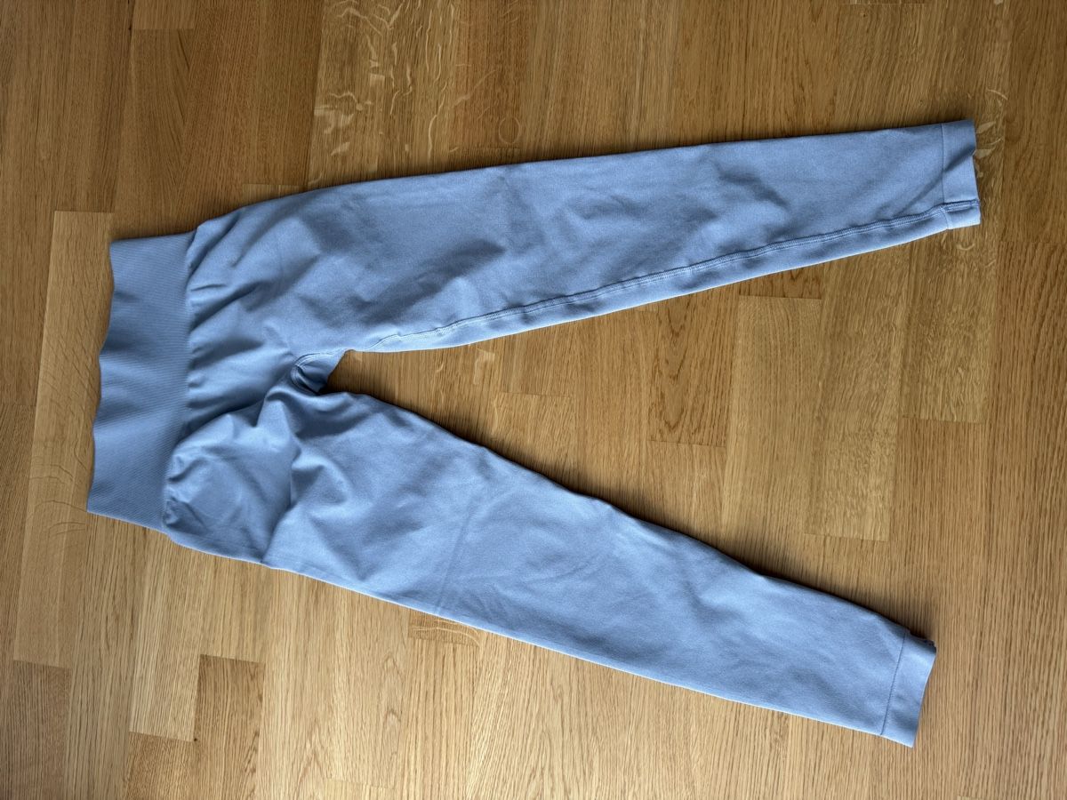 Teveo Leggings: NEU: TEVEO Leggings, Grösse M, hellblau – Nuovo (secondo la descrizione) da Aesch BL venduto da lau_8gnw 2