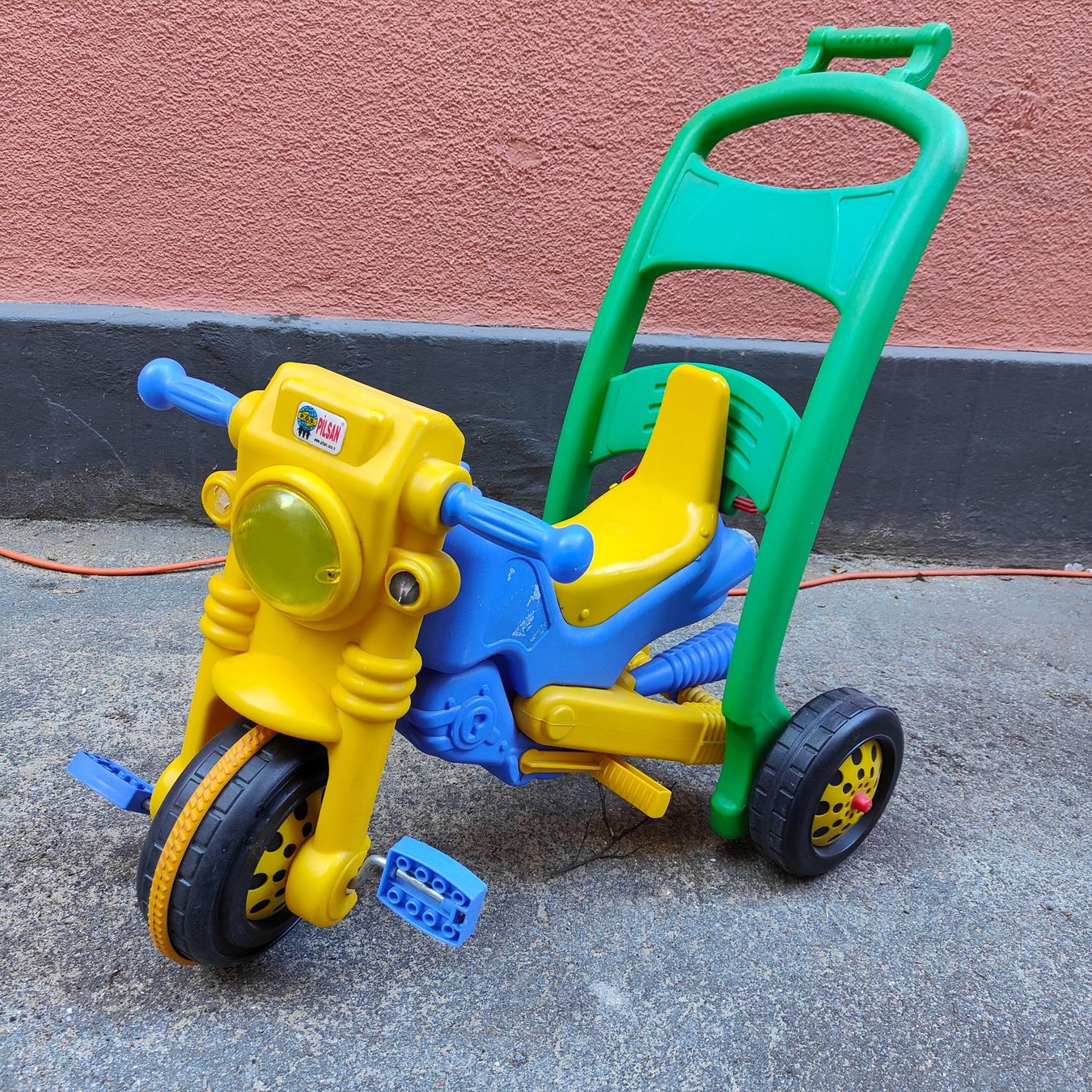 Fahrzeuge für Kinder: Dreirad im Motorrad-Design – Gebraucht aus Davos Platz von wauwauin
