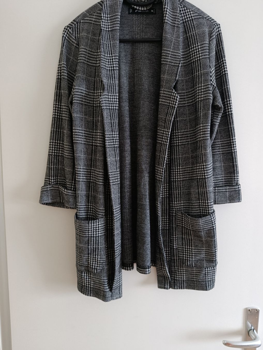 Giacche: Blazer Gr. M FBSISTER – Usato da Bellach venduto da TORA4