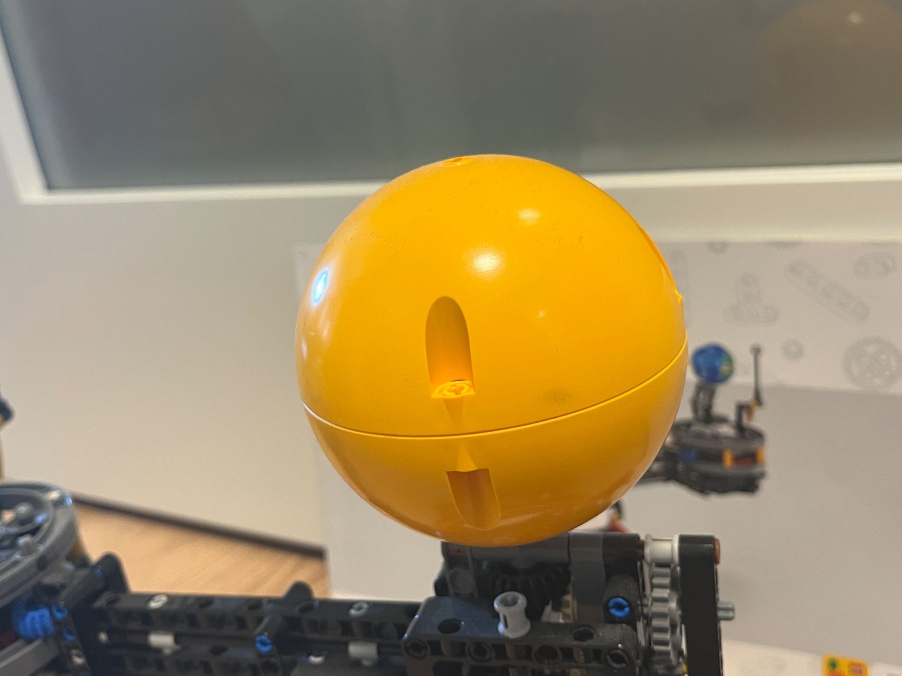 Lego Kit di costruzioni: Lego Technic 42179 Sonne Erde Mond Modell – Usato da Winterthur venduto da Wusa01 4