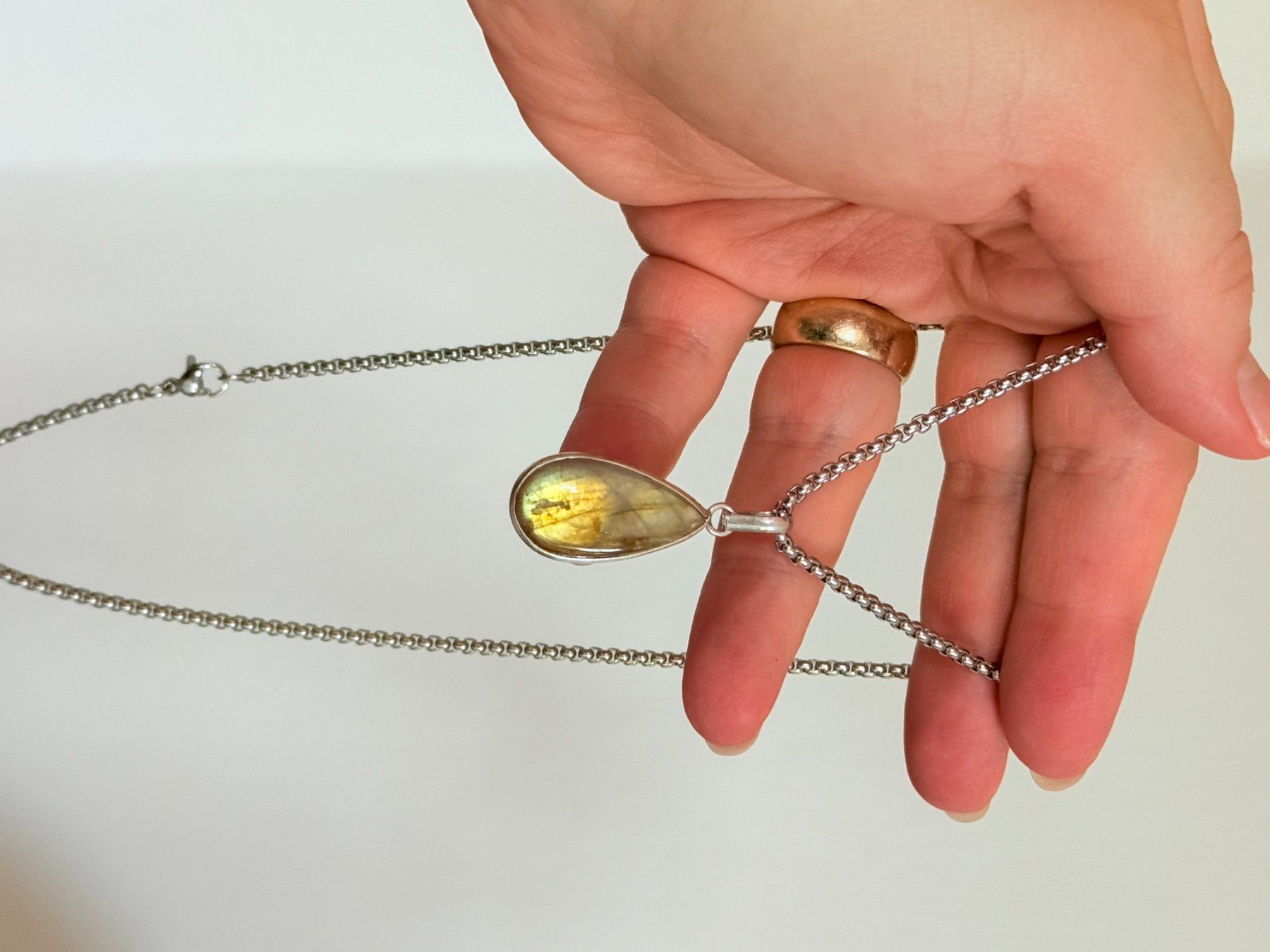 Ketten: Collier avec Labradorite – Neu und originalverpackt aus Genève von AWWA 6