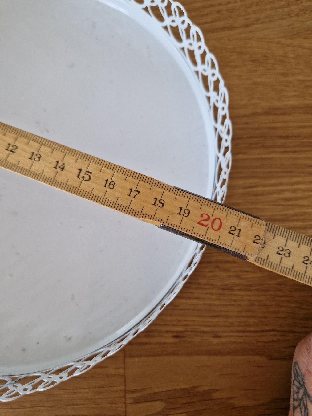 Tutte le decorazioni: Kerzenständer-Set aus Weissmetall-Spitze – Nuovo (secondo la descrizione) da Kulmerau venduto da Doene7 2