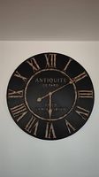 Funktionsfähige Uhr 