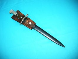 K31 Bajonett 1918 (Jahrgang 1956) & Lederfrosch 1962