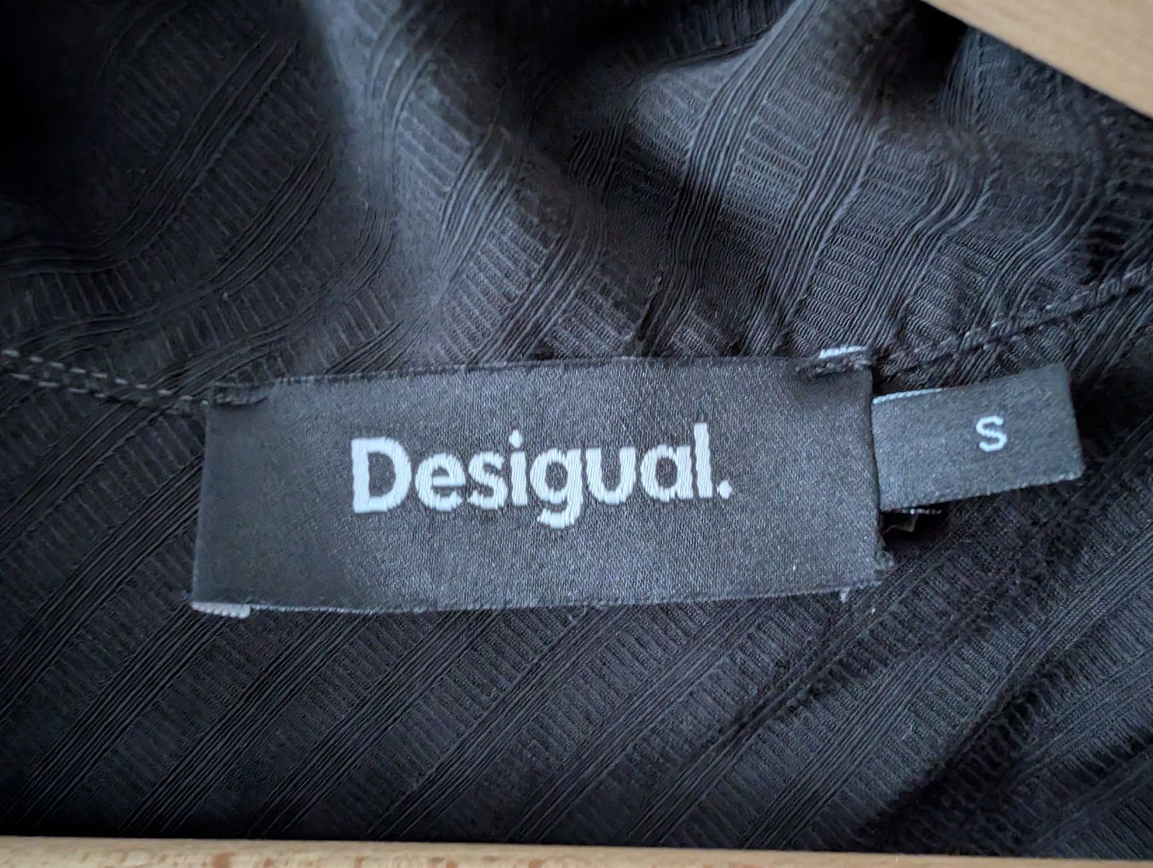 Desigual Tute: Desigual Jumpsuit schwarz Grösse S – Nuovo (secondo la descrizione) da Sachseln venduto da sunday_rose91 1