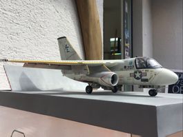S-3 Viking US Navy Modellflugzeug, Top Zustand, 1:72