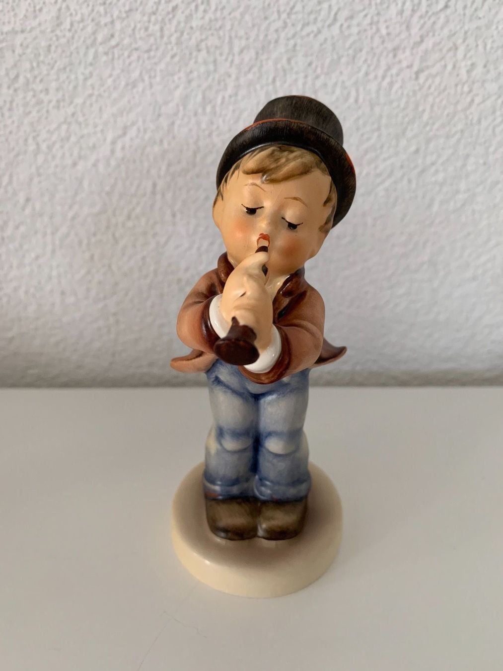 Hummel Statuette: Goebel Hummel Figur – Usato da Kreuzlingen venduto da micus87