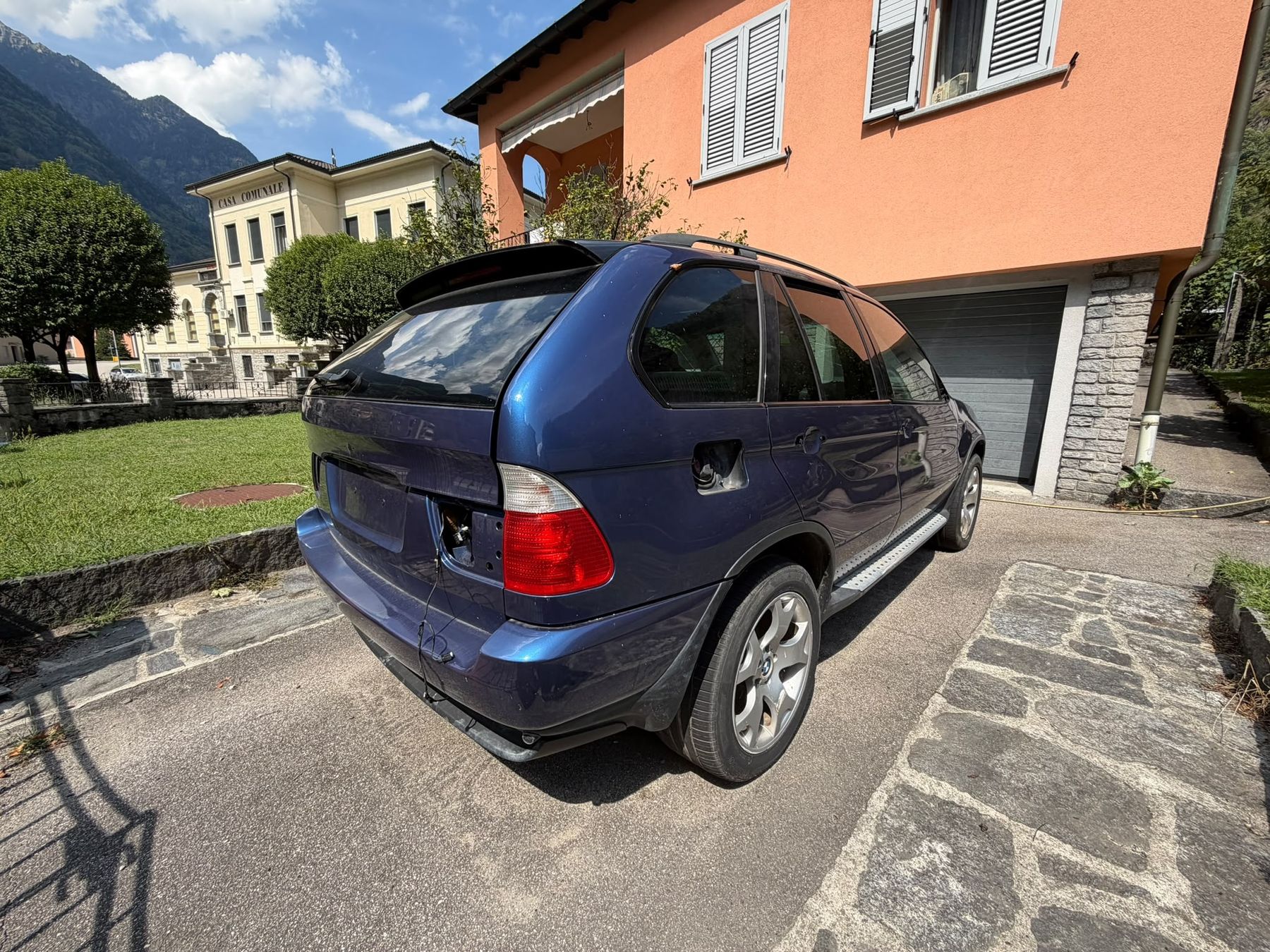 BMW Autos: x5 3.0 e53 – D'occasion à Bodio TI par bru_85ns