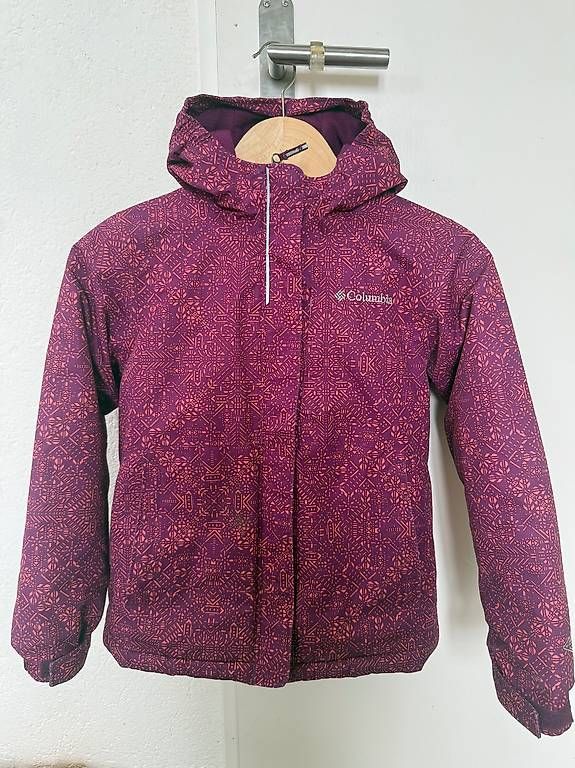 Vestes & Manteaux: Winter ski set Size 128-134 Columbia – D'occasion à Schindellegi par hor_ll8f 2