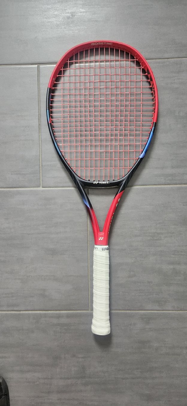 Yonex Racchette: Yonex VCORE 98 L3 – Usato da Mönchaltorf venduto da Santemi
