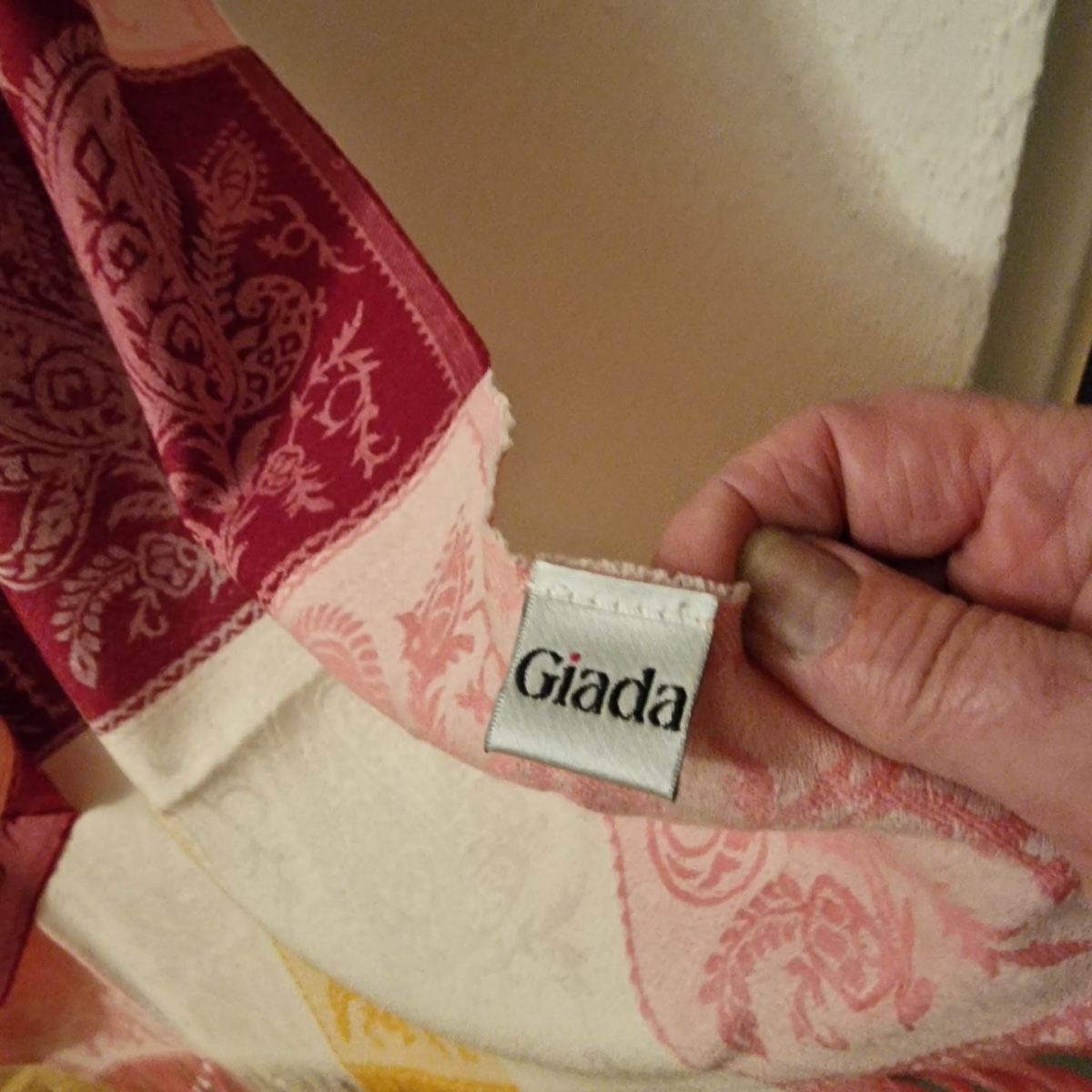 Foulards, Tücher & Schals: Wunderschöne Schal GiaDA, 100% Wolle – Gebraucht aus St. Gallen von mania03 2
