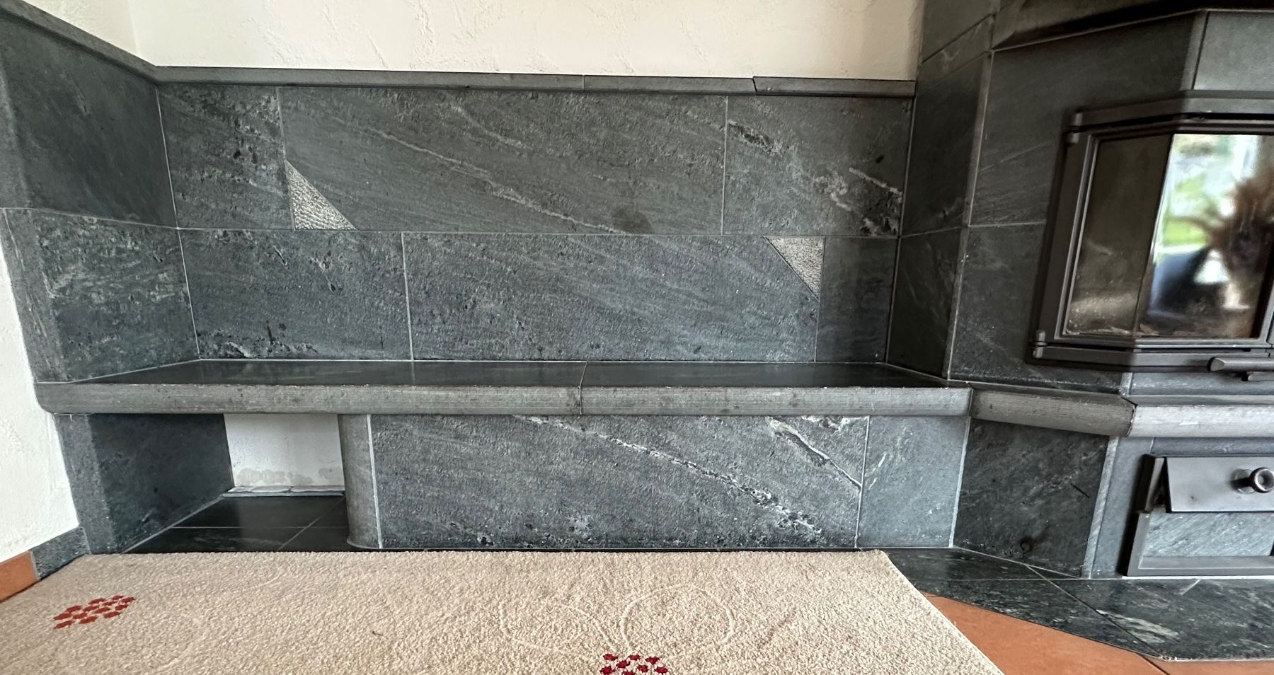 Altri mobili d'antiquariato: Tulikivi Speckstein-Ofen – Usato da Willisau venduto da ben_7bkp 1