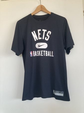 T-shirt Nike NBA Nets Basketball - Taille S, en parfait état
