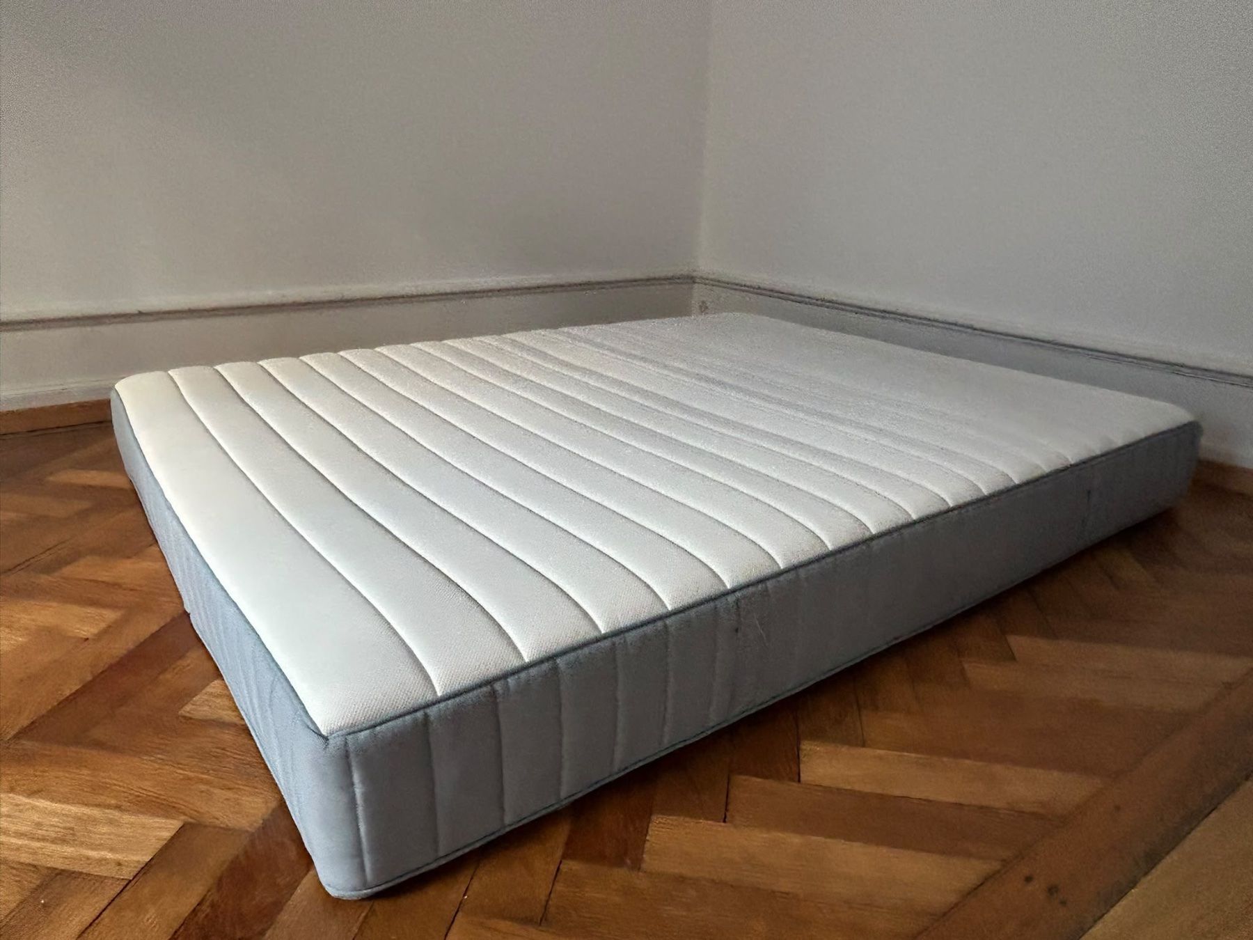 Ikea Materassi: IKEA Matratze Valevag – Usato da Zürich venduto da ttseng 4