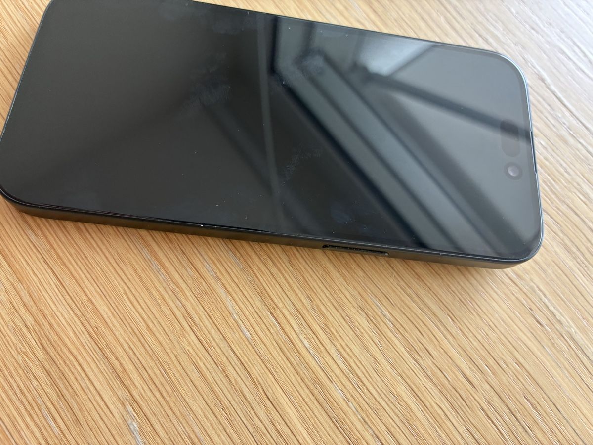 Apple Telefoni cellulari / Smartphones: iPhone 15 Schwarz 256 GB  – Usato da Moosseedorf venduto da Henneth 6