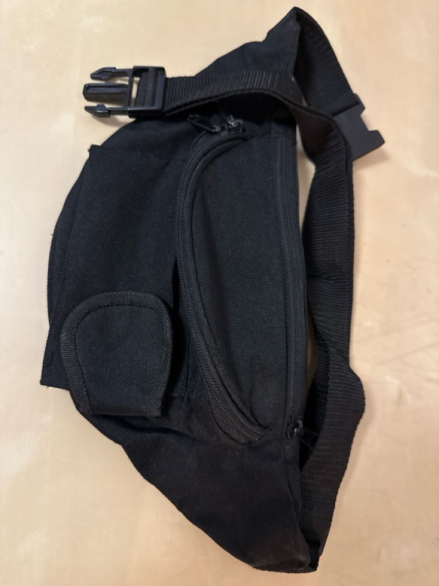 Borse: Bauchtasche  30 x 14 cm. – Usato da Zürich venduto da She10 1