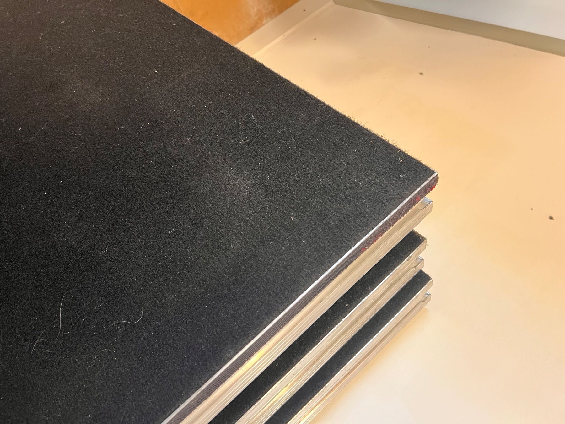 Altro in Decorazioni & Accessori: Stage Platform Bühnenpodest 3 Stück 1x2 Meter – Usato da Birmensdorf ZH venduto da kat_6n2t 1