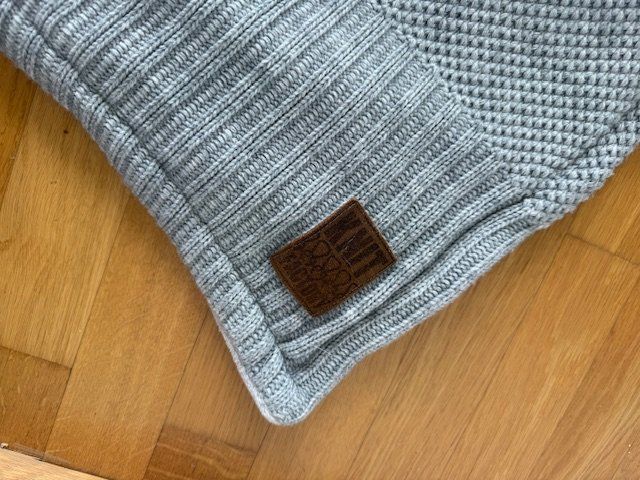 Coperte: Kuschelzeit, Strick und Fleecedecke von Knitfactory – Usato da Eggersriet venduto da Swiss2909