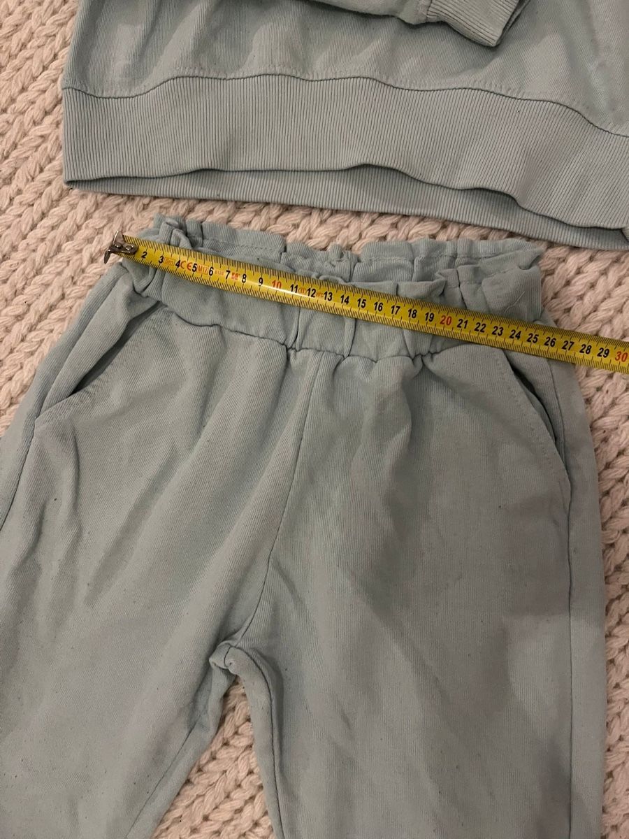 Zara Completi: Sofia (personalisiert) Trainingsanzug von Zara – Usato da Rheineck venduto da snc_g95p 3