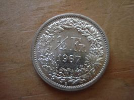 (N4) 1/2 Franken 1967 UNZ