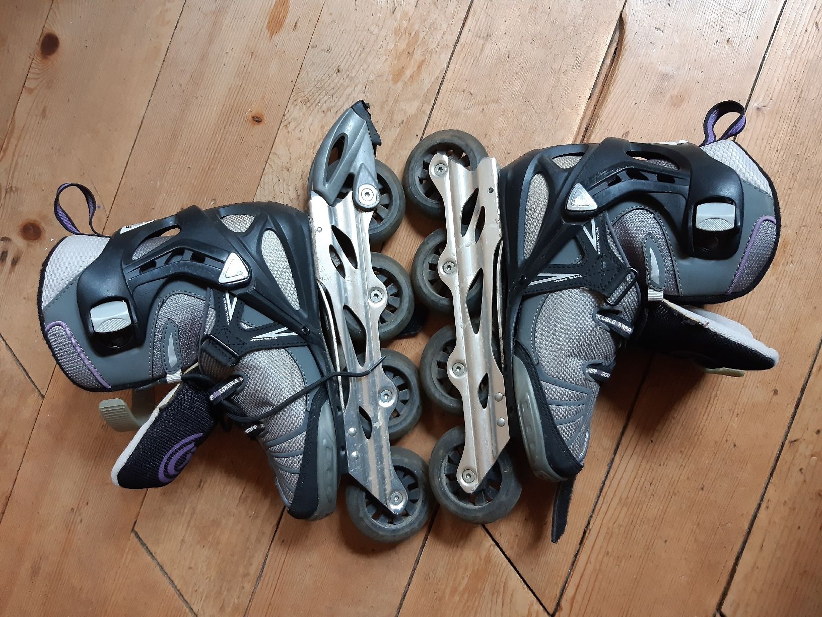 Patins à roul. & inline: Rollerblades/ Inline Skates Gr. 38 – D'occasion à Biel/Bienne par lalilullu 1