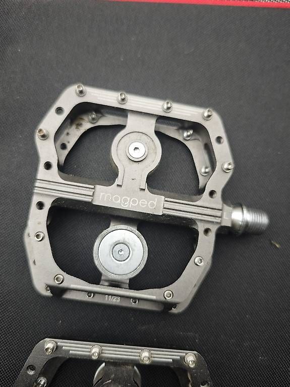 Ersatzteile: Magped Enduro2 magnetische MTB Pedale – Gebraucht aus Chur von Edina1994