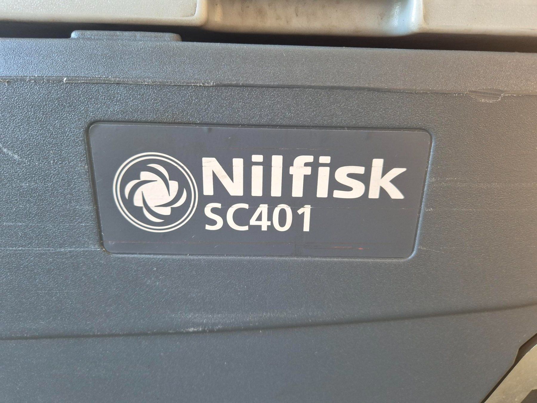 Nilfisk Alle Maschinen: Scheuermaschine Nilfisk Scrubber SC401 – Gebraucht aus St. Erhard von Marcel3546 5