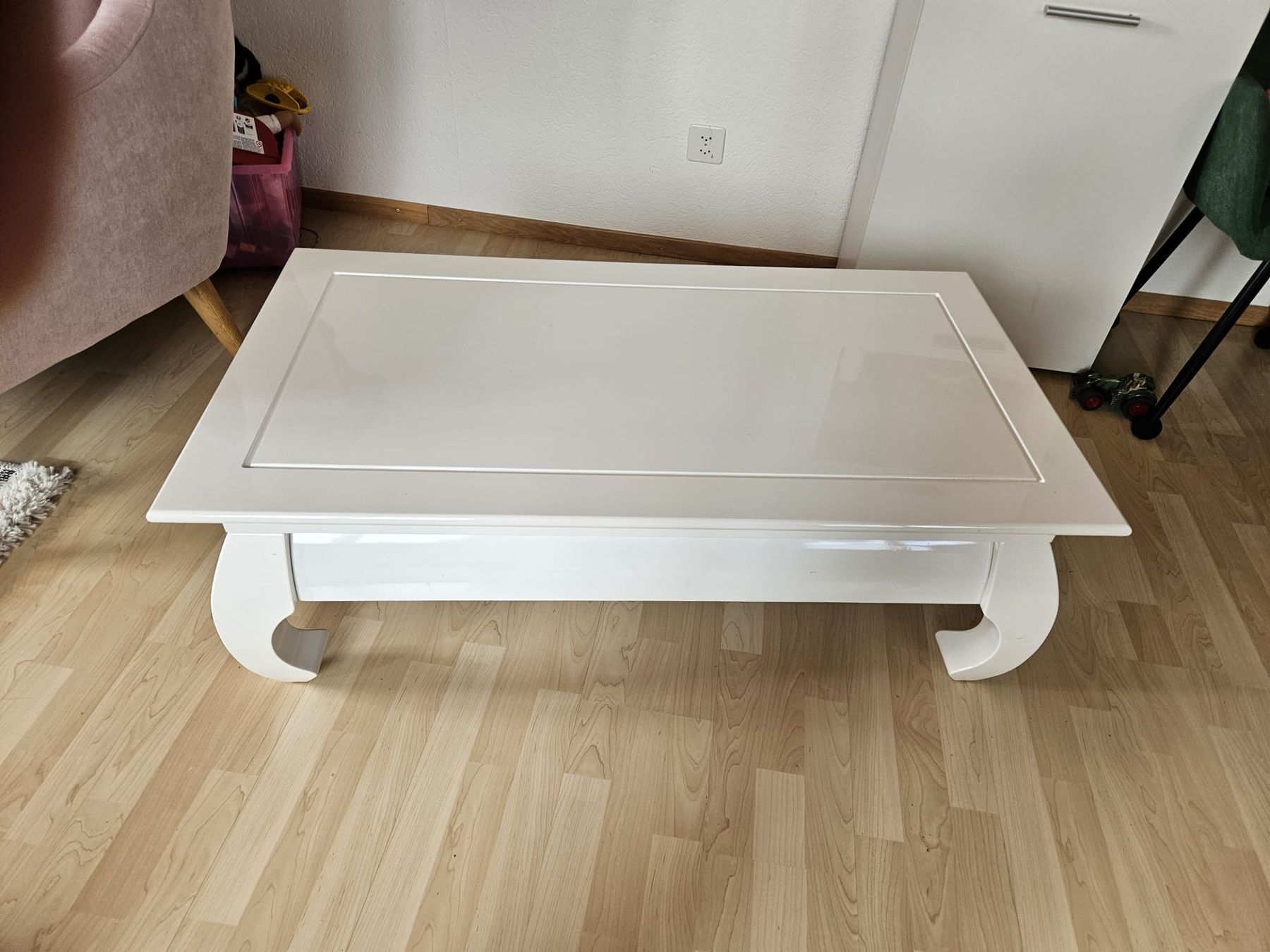 Tables: Wohnzimmertisch – D'occasion à Leimbach TG par Amber02