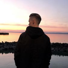 Profile image of nickradix