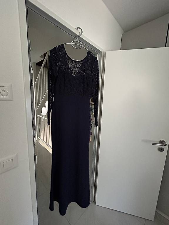 Kleider: Abendkleid NEU-Grösse S – Gebraucht aus Rothrist von dam_2v82