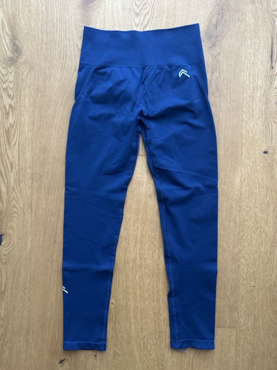 Oner Active Leggings: oner active effortless leggings – Usato da Hindelbank venduto da ginamarisa