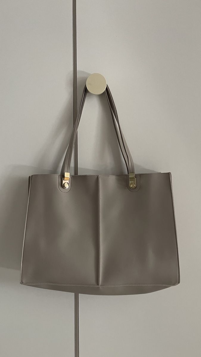 New Look Borse da donna: New Look Tasche Grau Shopper Tote – Usato da Lausen venduto da sim_hgp6